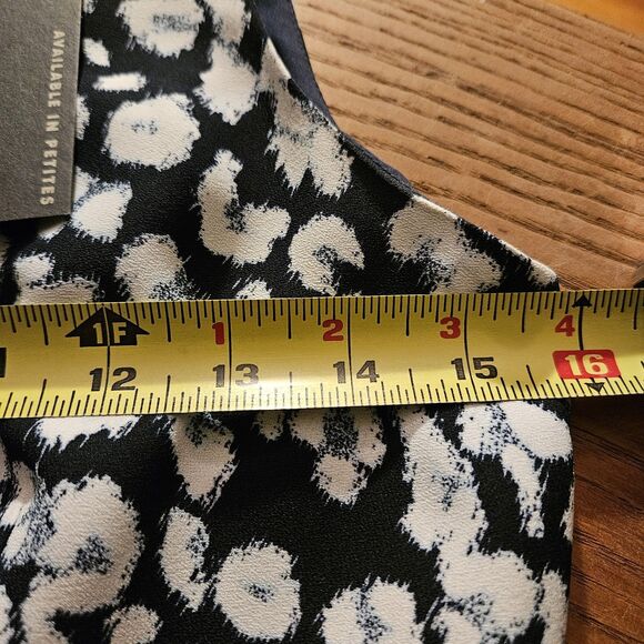 Banana Republic Geo Print Midi Dress Size 4 Sleeveless Navy & White Flare NWT - Picture 4 of 10